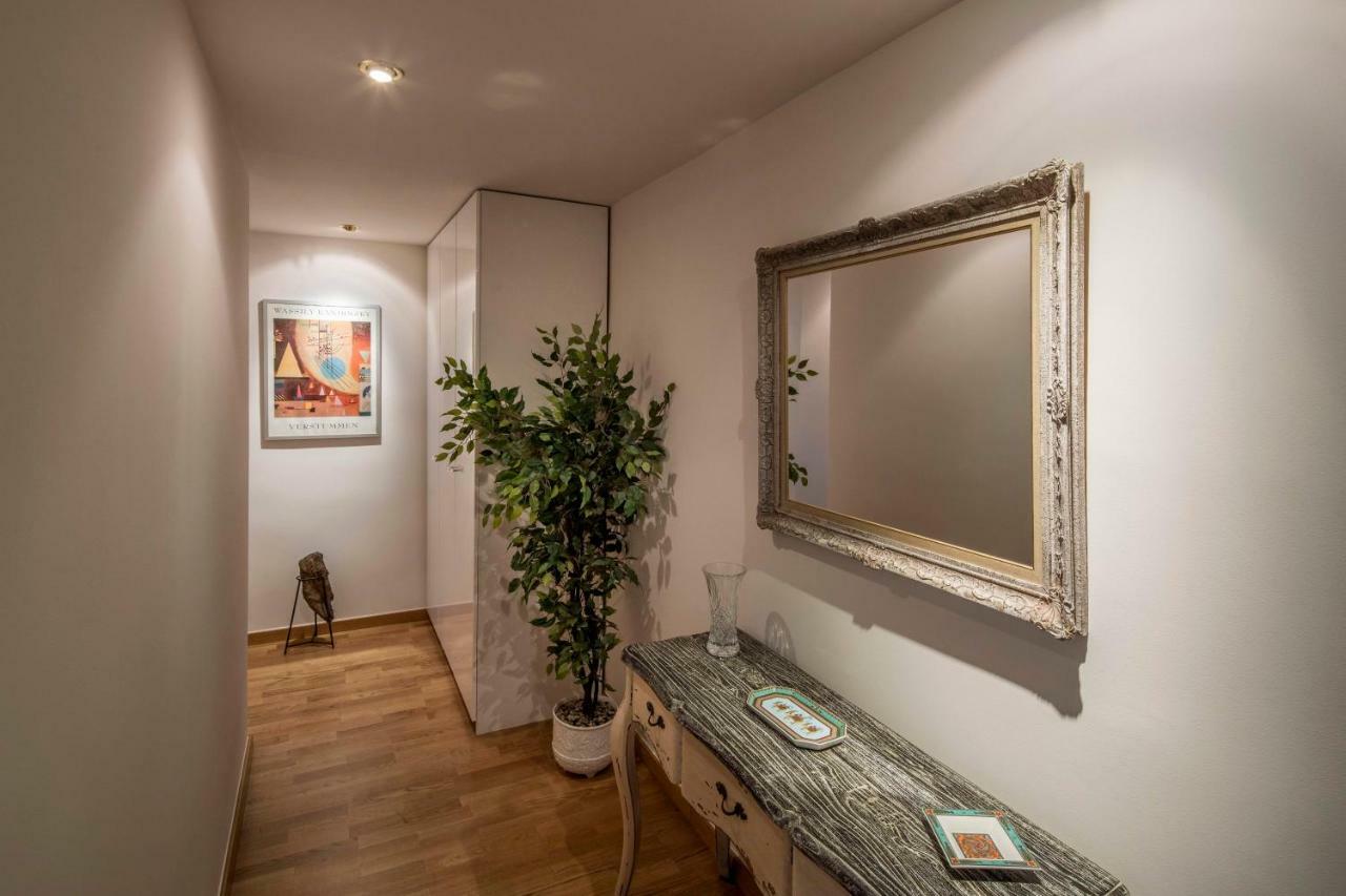 Atico Con Gran Terraza En El Corazon De Girona Apartment Ngoại thất bức ảnh