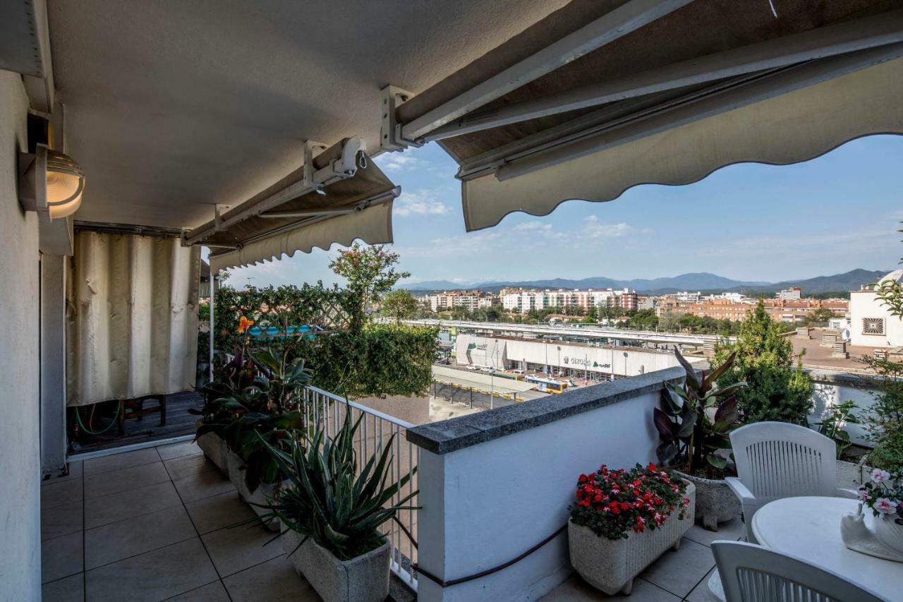 Atico Con Gran Terraza En El Corazon De Girona Apartment Ngoại thất bức ảnh