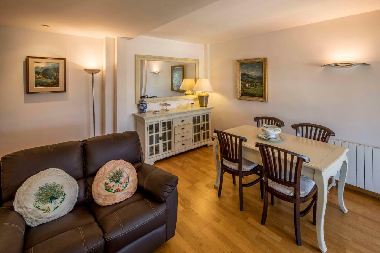 Atico Con Gran Terraza En El Corazon De Girona Apartment Ngoại thất bức ảnh